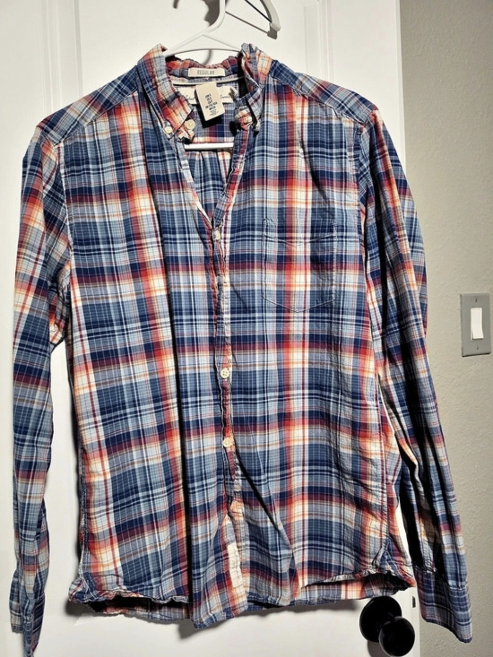 H&mPlaid Button Down Shirt in Blue & Red Size Medium